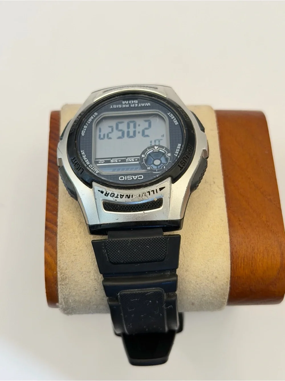 Casio Illuminator 5 Alarms 3237 W-213 Black Digital Watch